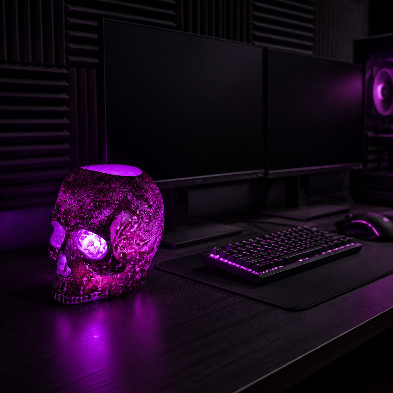 The Hollow Relic — LED Skull Mood Light
